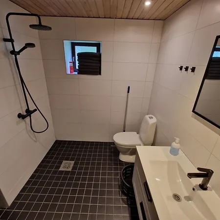 Puhkemaja Saunaga Semesterbostad *