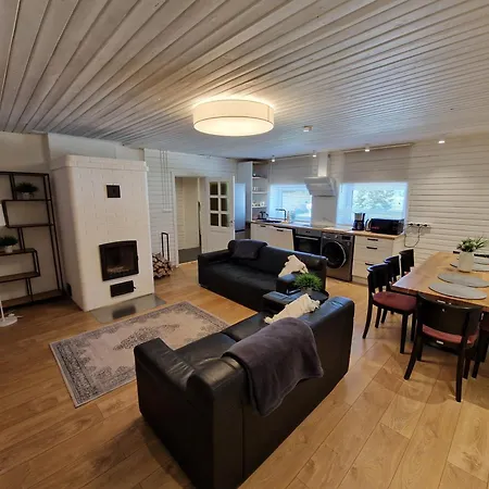 Puhkemaja Saunaga Romeda