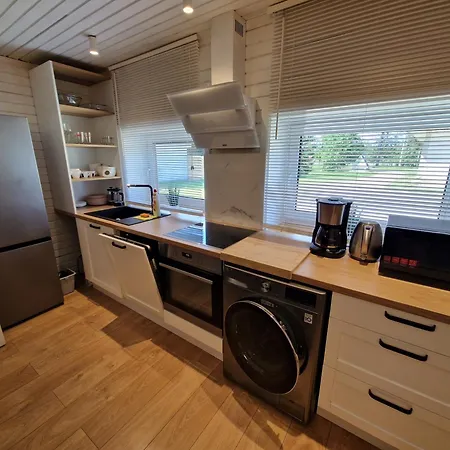 Holiday home Puhkemaja Saunaga Romeda