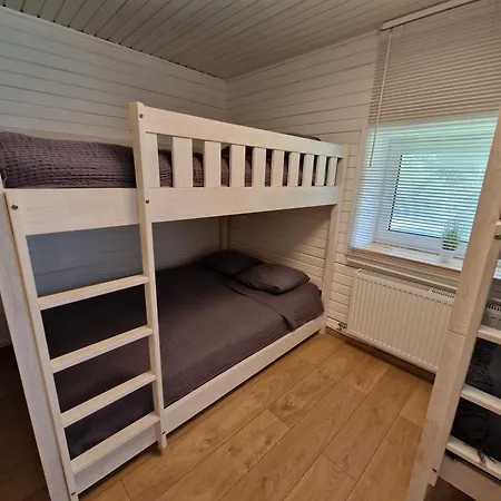 Puhkemaja Saunaga * Romeda