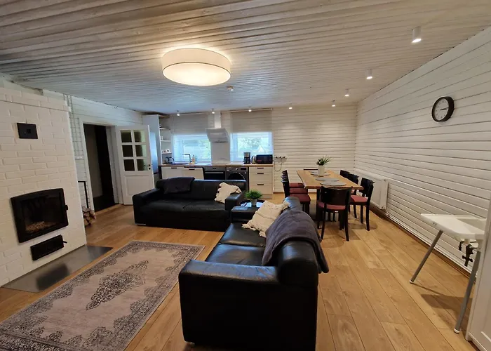 Puhkemaja Saunaga Romeda