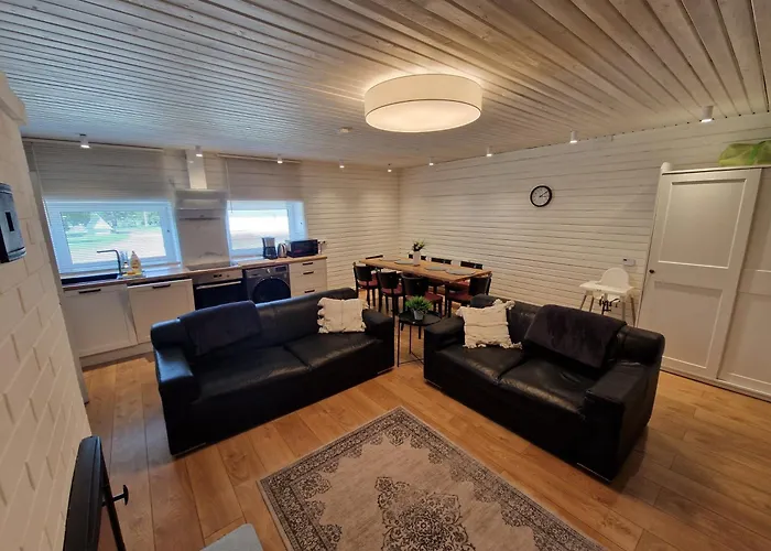 Holiday home Puhkemaja Saunaga